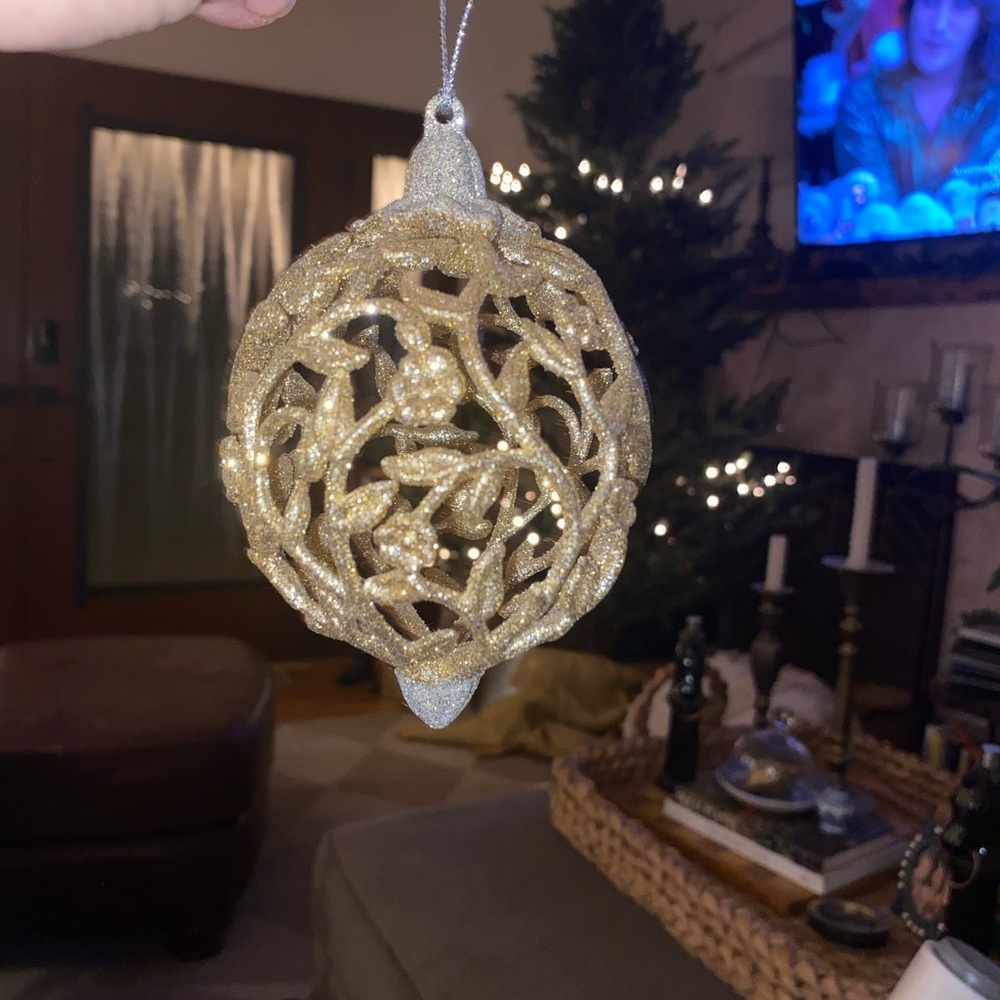 Silver Gold Holiday ornate glitter jewel ball Christmas ornament sparkle Glam - Picture 6 of 7